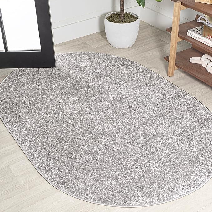 JONATHAN Y Haze Solid Low-Pile Light Gray 3x5 Oval Indoor Area Rug, Minimalist by JONATHANY