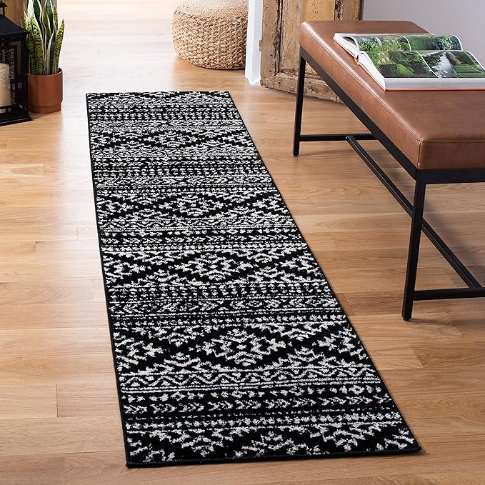 SAFAVIEH Tulum Collection Runner Rug by SAFAVIEH