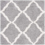 SAFAVIEH Dallas Shag Collection Area Rug - Image 3