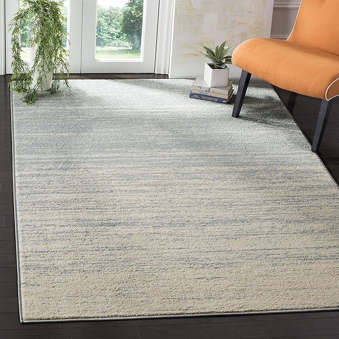 SAFAVIEH Area Rug 6x9 by SAFAVIEH