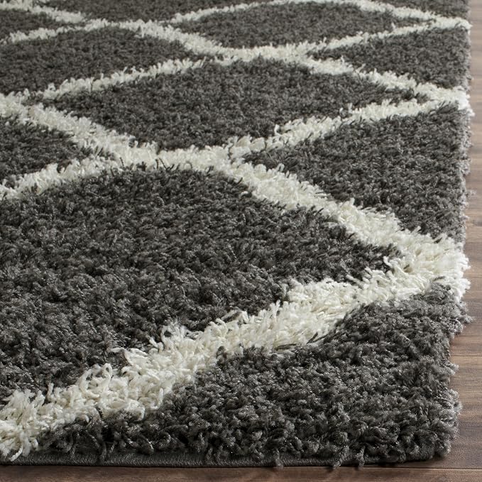 SAFAVIEH Dallas Shag Collection Area Rug - Image 4