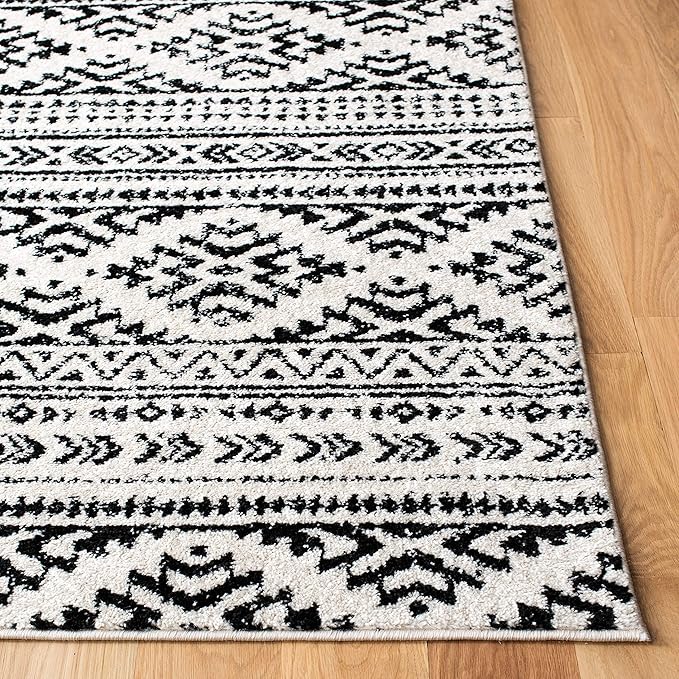 SAFAVIEH Tulum Collection Runner Rug - Image 5