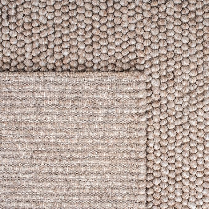 SAFAVIEH Area Rug 3x5 - Image 8