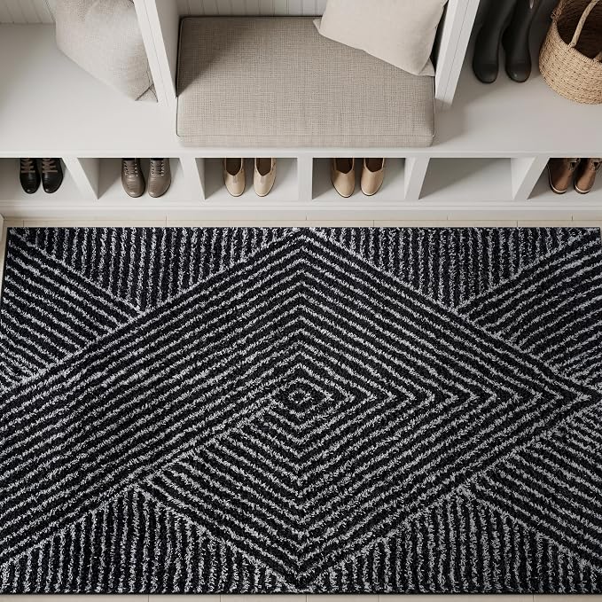 Rugshop Geometric Diamond Stripe Shag Area Rug Anthracite Dark Gray 4' x 6' by Rugshop