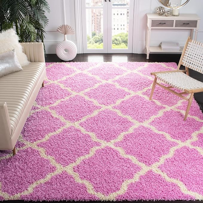 SAFAVIEH Dallas Shag Collection Area Rug by SAFAVIEH
