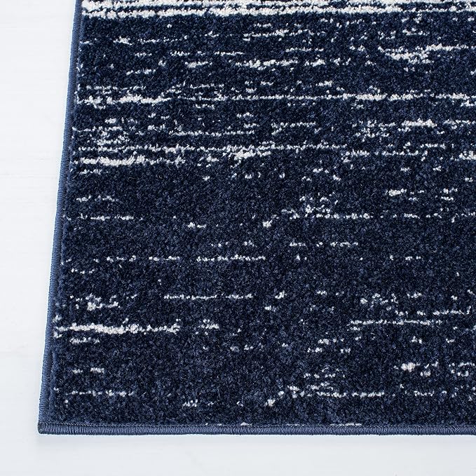 SAFAVIEH Area Rug 3x5 - Image 4