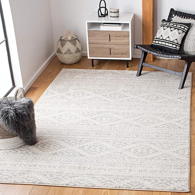 SAFAVIEH Tulum Collection Area Rug by SAFAVIEH